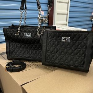 Women’s shoulder bag and one crossbody G by Guess